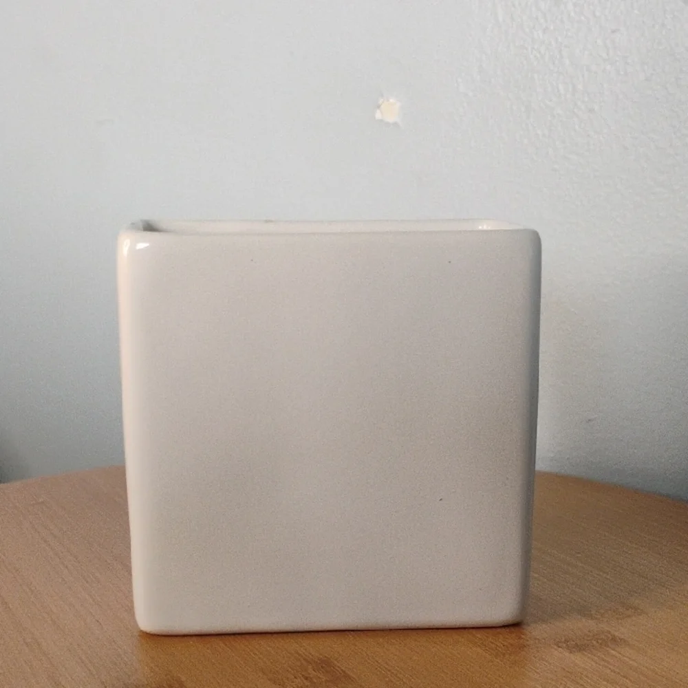 Rae Dunn Ceramics White and Red 'Live Love Teach' Pencil Note Pad Holder Caddy